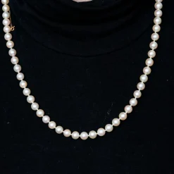 Collier perles Choker, fermoir or jaune