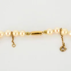 Collier perles Choker, fermoir or jaune