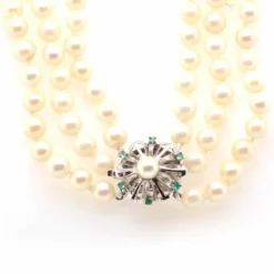 Collier perles de culture trois rangs