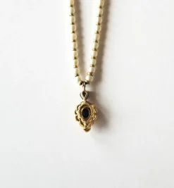 Collier perles de culture et or jaune saphirs et diamants