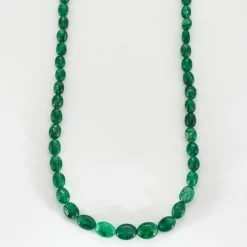 Collier perles d’Émeraudes et or jaune