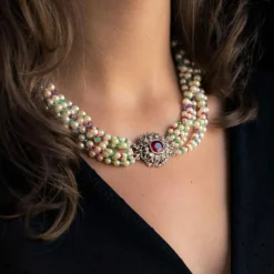 Collier Perles, Emeraudes, Saphirs, Rubis et Spinelles