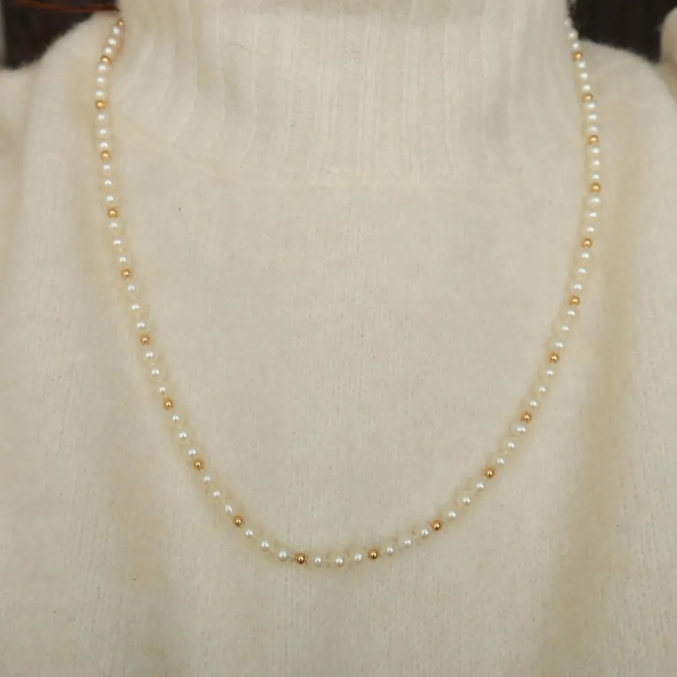 Collier perles et boules or jaune