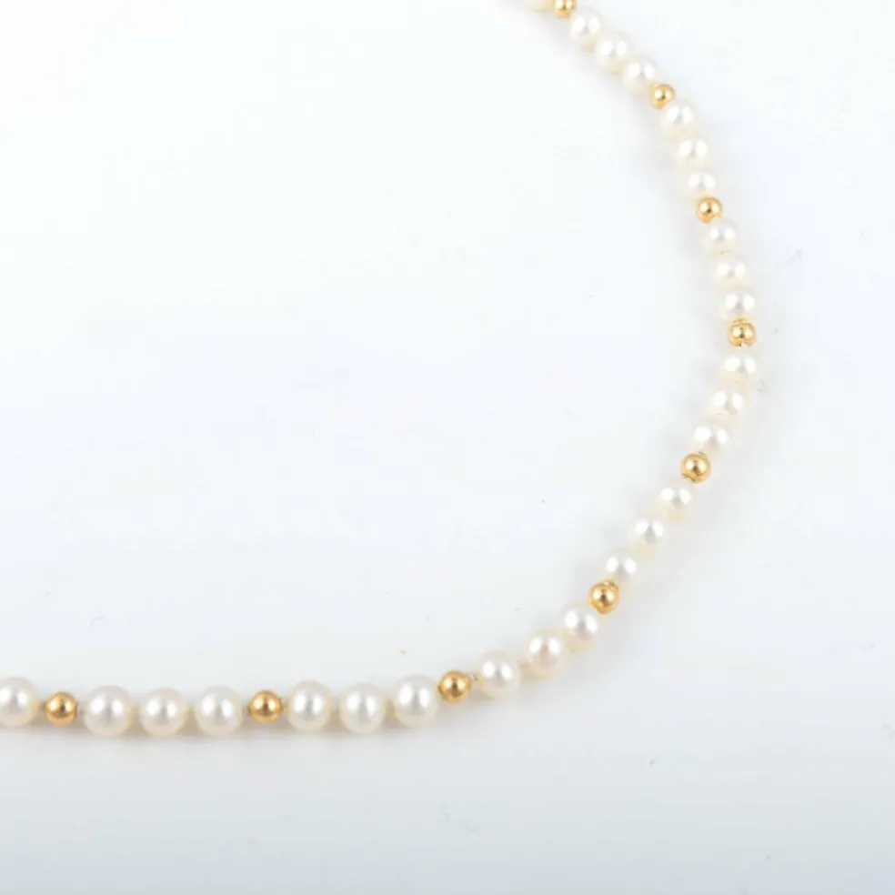 Collier perles et boules or jaune