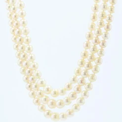 Collier perles triple rang ancien