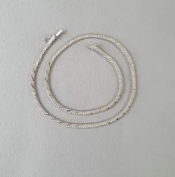 COLLIER PLAT VINTAGE OR BLANC