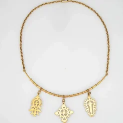 Collier ras de cou en or jaune des années 60