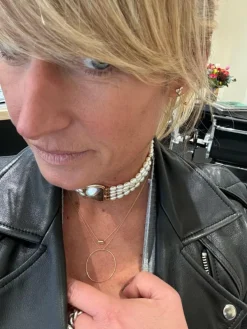 Collier ras de cou or jaune et blanc - Perles de culture baroque