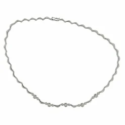 Collier ras du cou en or blanc avec diamants