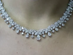 Collier Rivière Diamants Poires or blanc