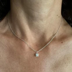 Collier solitaire diamant 0,50 ct