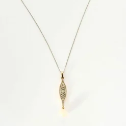 Collier style Art Déco deux ors avec pendentif Perle de culture et Diamants