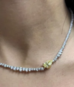Collier tennis diamant jaune