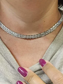 Collier vintage en or blanc