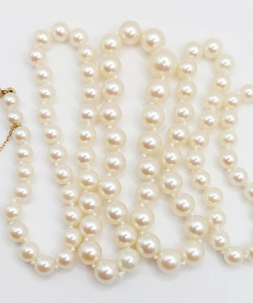 Collier vintage or jaune orné de perles de cultures 61 cm