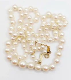 Collier vintage or jaune orné de perles de cultures 61 cm