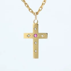 Croix ancienne diamants et rubis