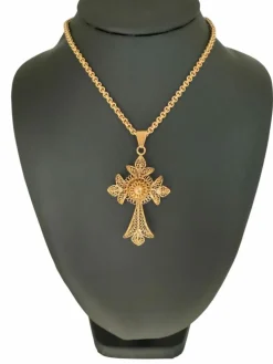 Crucifix portugais traditionnel fabriqué main, chaîne or jaune
