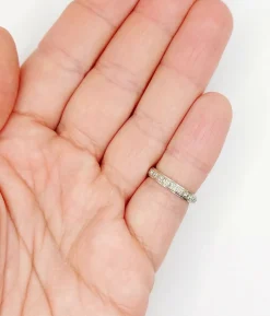 Demi alliance américaine Art Déco or blanc et 0,78 carat diamants