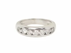 Demi alliance en or blanc et diamants 1.05ct