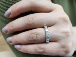 Demi alliance or blanc 7 Diamants