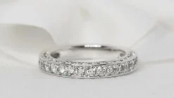 Demi alliance or blanc diamants 1ct