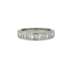 Demi alliance platine diamants