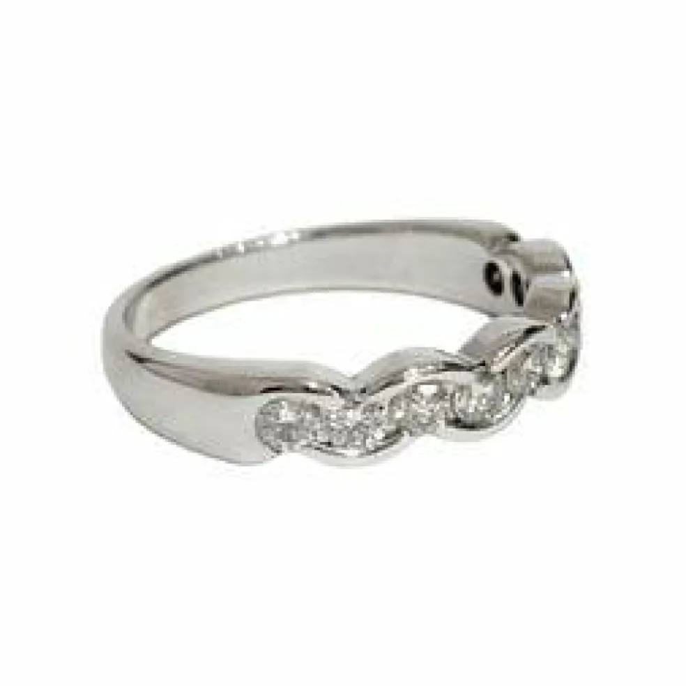 Demi-alliance en or blanc, diamants