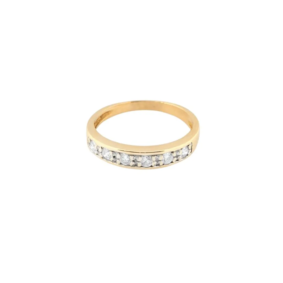 Demi-alliance en or jaune et diamants