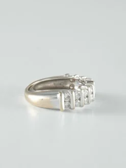 Demi-alliance Or blanc Diamants