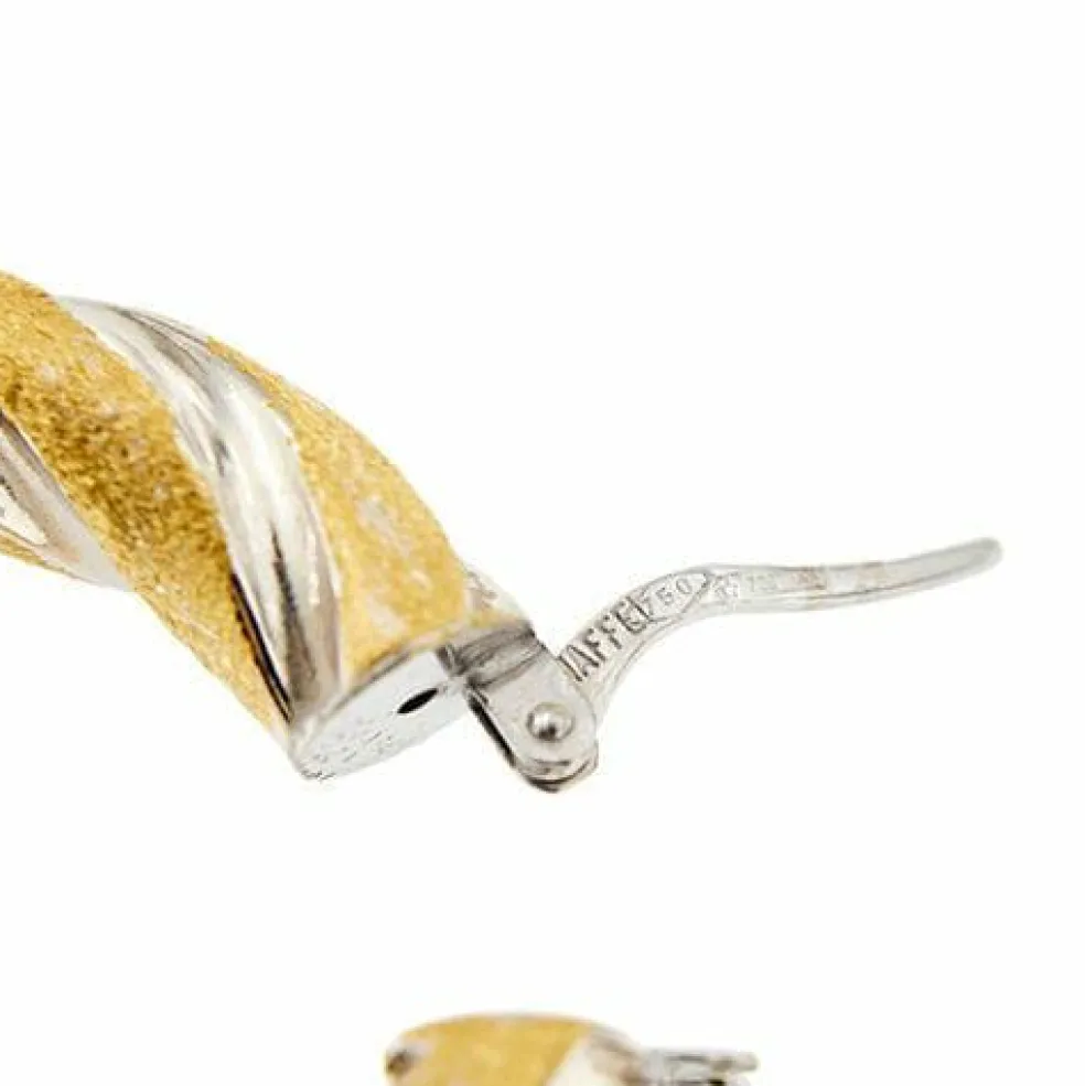 Deux boucles d'oreilles créoles en or