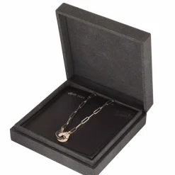 DINH VAN- MENOTTES- Collier en or blanc