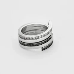DINH-VAN - Spirale - Bague or blanc, diamants noirs et diamants
