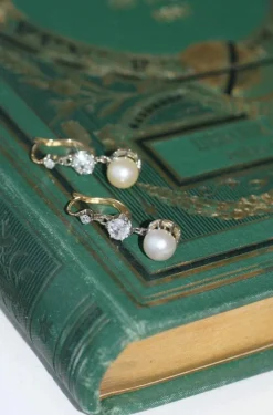 Dormeuses Art Déco or, perles et diamants