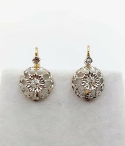 Dormeuses or jaune , diamant taille ancienne sertis fleur de lys (1900)