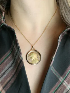 DROPSY Médaille vintage Vierge de profil or jaune