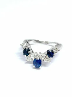 Duo de bagues or blanc diamants saphirs rubis