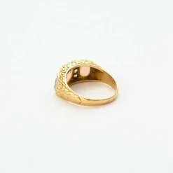 Elégante Bague Jarretière Or Jaune, Opale et Diamants