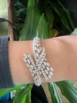 Ensemble collier et bracelet en or blanc et diamants haut de gamme