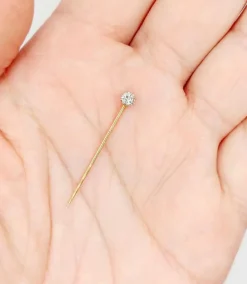 Epingle antique or jaune, diamant taille ancienne (circa 1900)