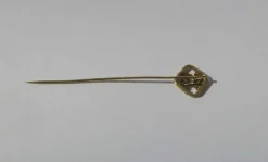 Epingle chiffre 13 porte-bonheur XIXe