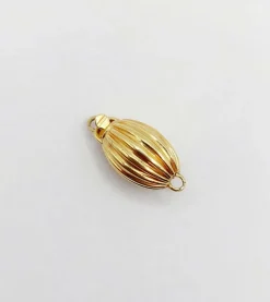 Fermoir de collier antique or jaune en forme d'olive (circa 1920)