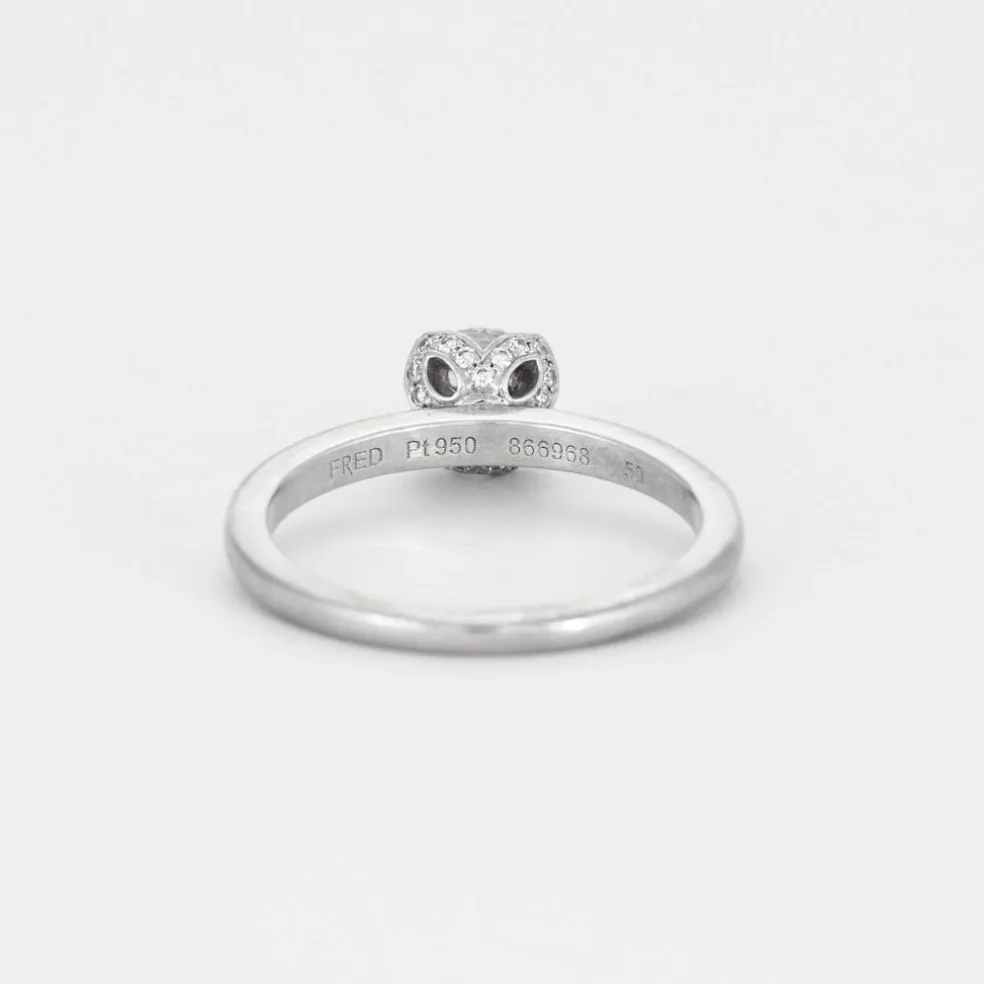 FRED - DELPHINE - Bague solitaire, platine et diamants