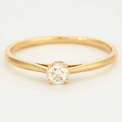 GEMMYO - Baby Lady - Bague solitaire en or jaune