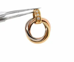 Gold diamond trio d'anneaux pendant