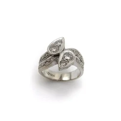 gold moi et toi diamond ring
