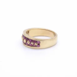 HENRI MARTIN (attribué à) Bague jonc rubis et or jaune