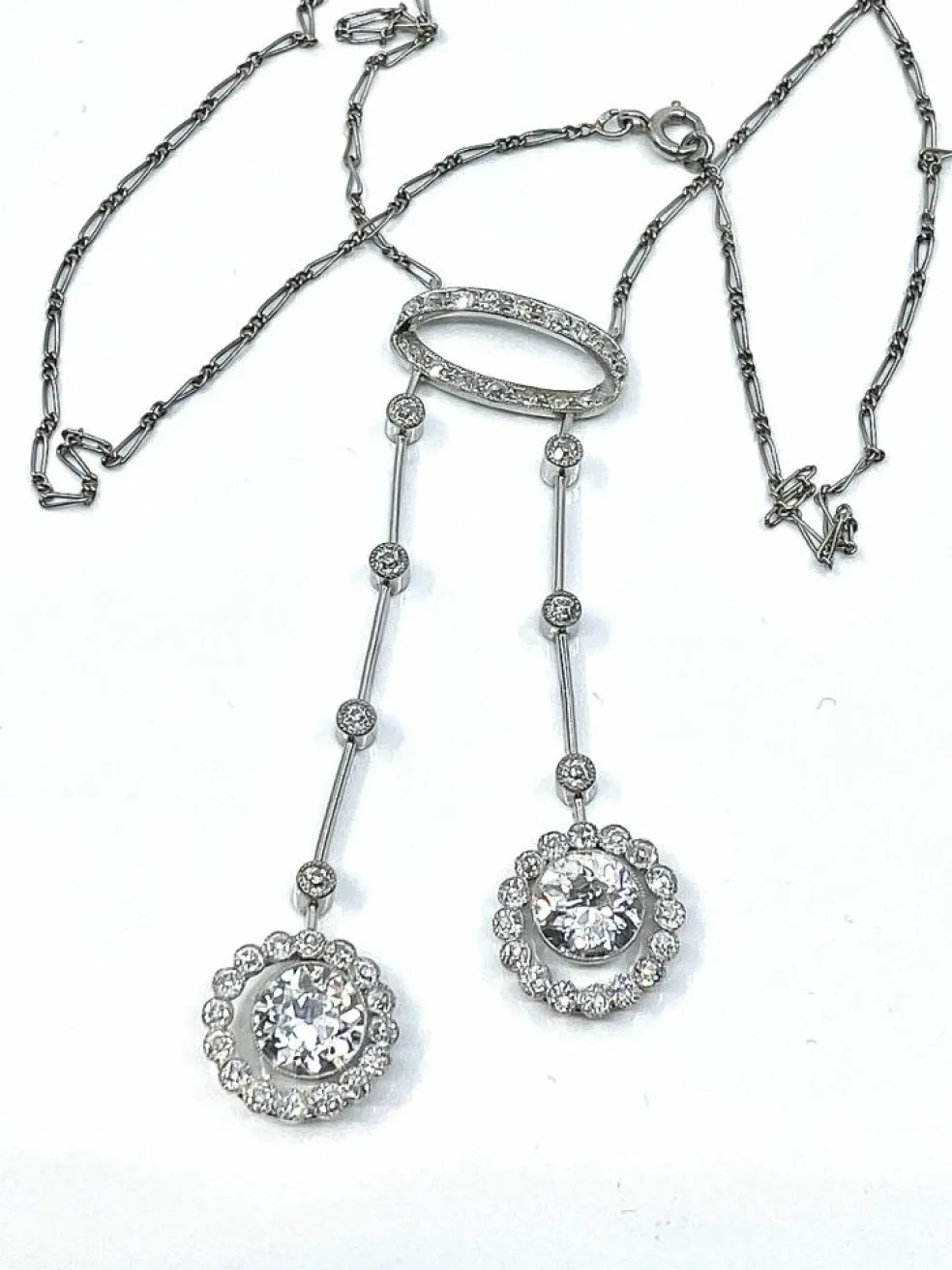 Important collier négligé en platine et diamants d’époque 1900