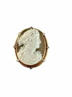 Importante broche Camée Sur Agate