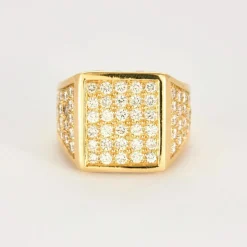 Importante Chevalière or jaune et diamants